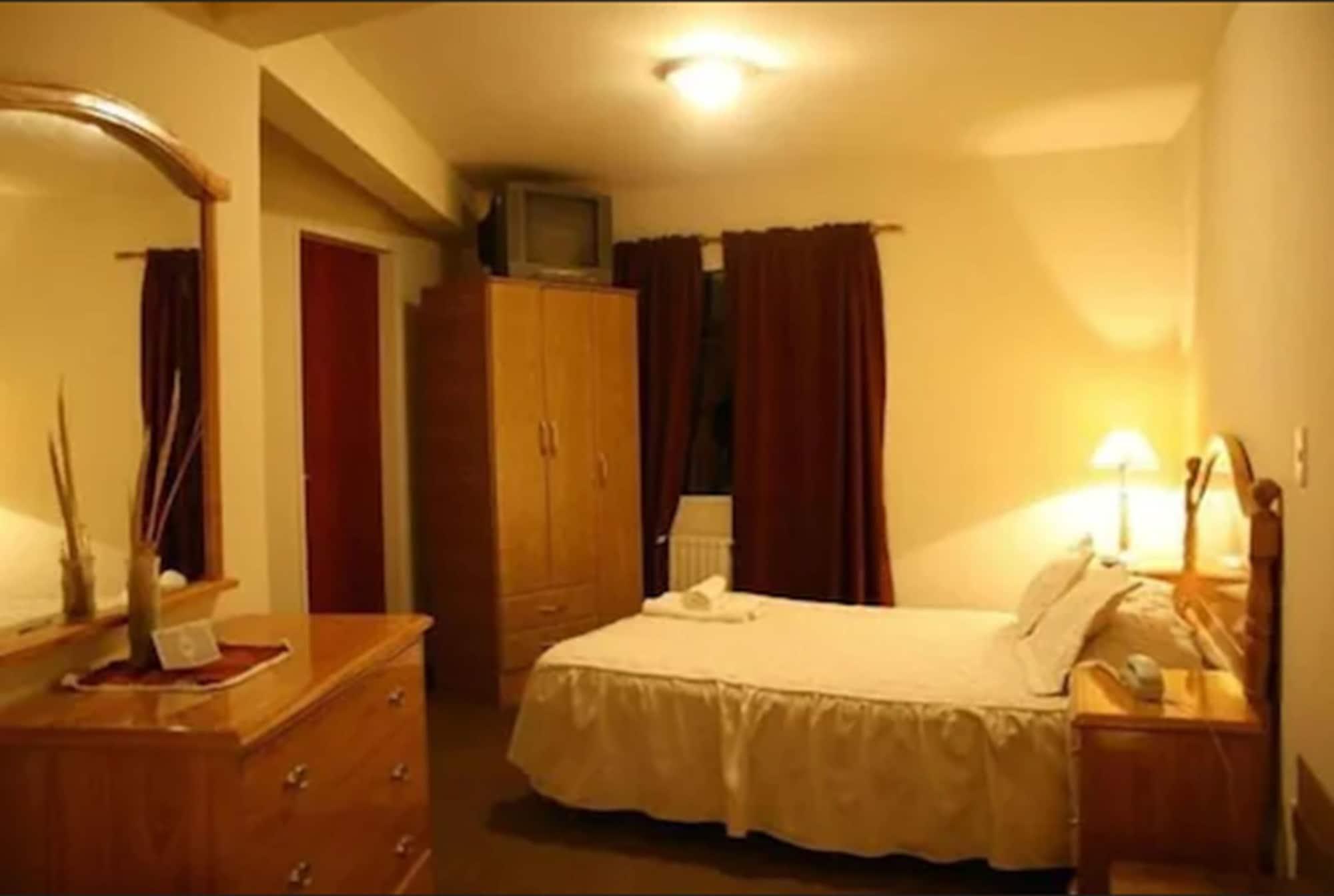 Kelta Hotel El Calafate Exterior foto